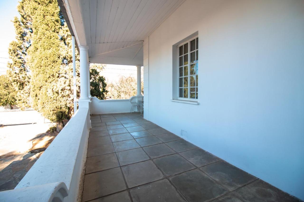 Jennis Place Graaff-Reinet Exterior foto